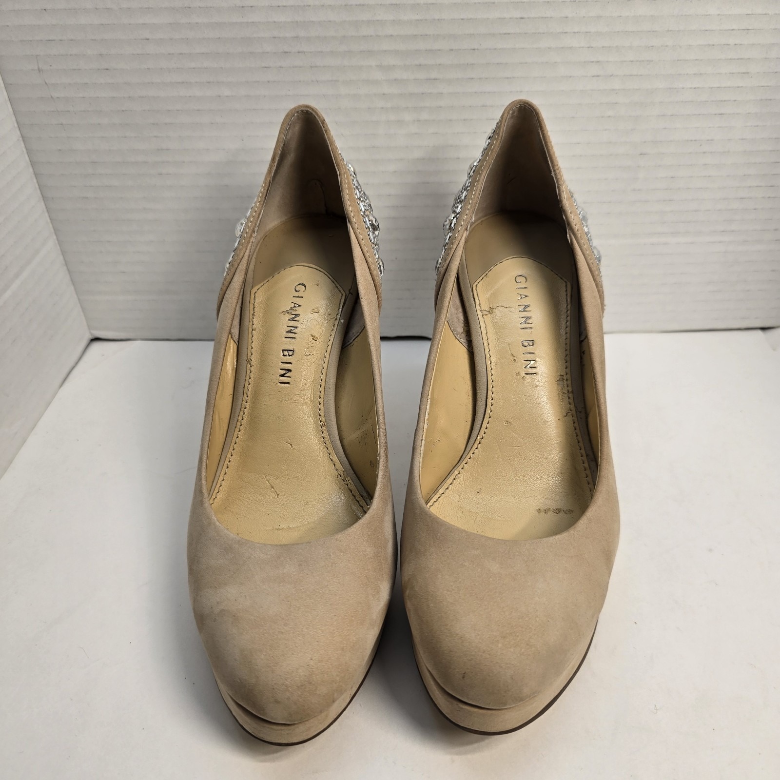 Gianni Bini Tan Suede Rhinestone Embellished Platform Pumps Heels Womens 7.5m